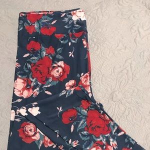 Lularoe TC Floral Print Leggings - BNWOT